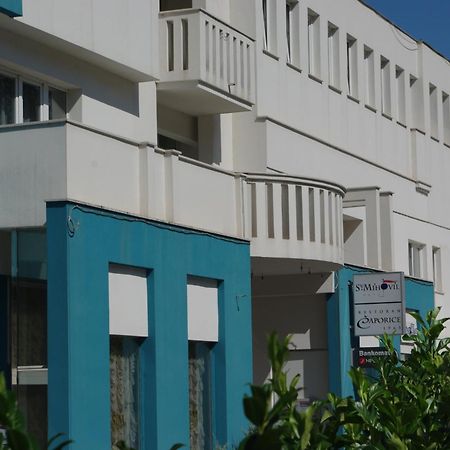 טריליי Hotel Sv. Mihovil מראה חיצוני תמונה